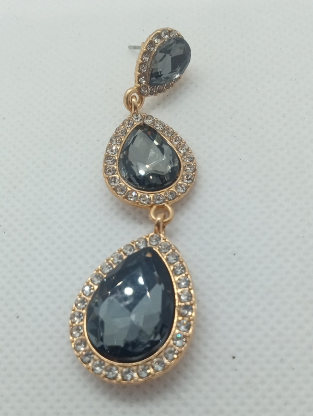 TRIPLE STONE EARRINGS - Picture 4 of 7